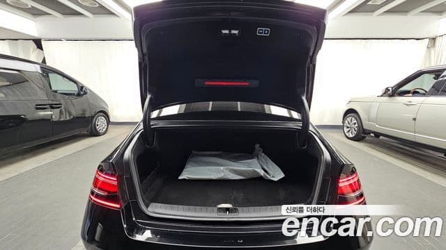 Genesis G90 2023 — фото 20 из 20
