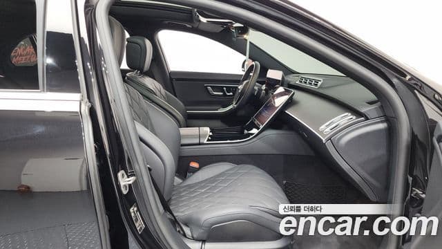 Mercedes-Benz S-Class 2023 — ფოტო 11/20