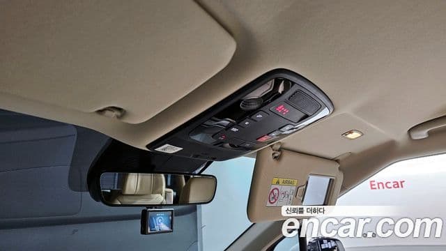 Kia Carnival 2021 — фото 20 из 20