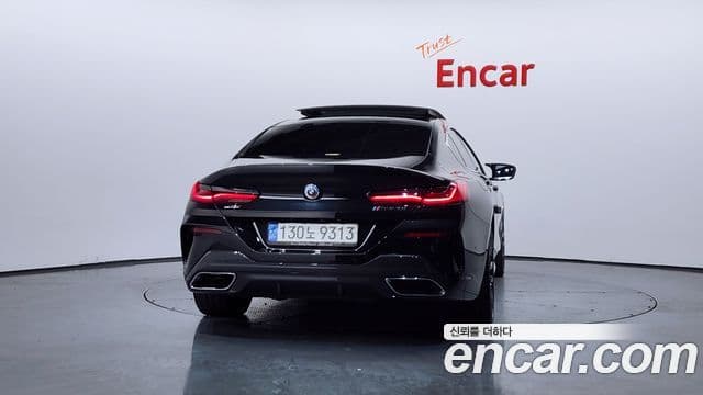 BMW 8 Series 2022 — Şəkil 3/20