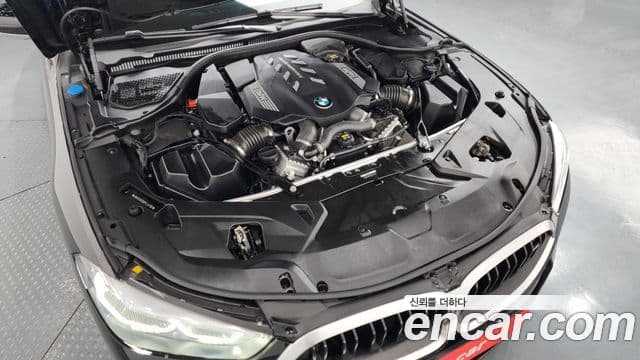 BMW 8 Series 2022 — Şəkil 2/20