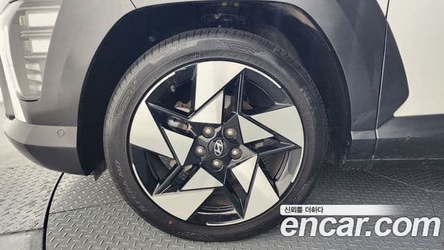 Hyundai Kona 2024 — фото 5 из 20