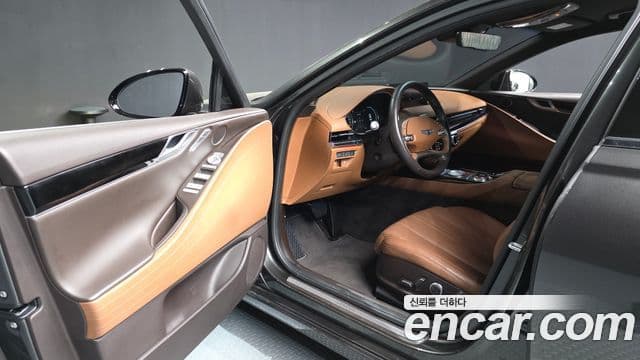 Genesis Electrified G80 2022 — Şəkil 10/20
