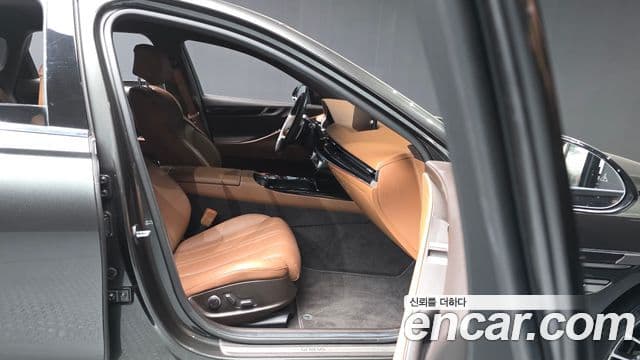 Genesis Electrified G80 2022 — Şəkil 11/20