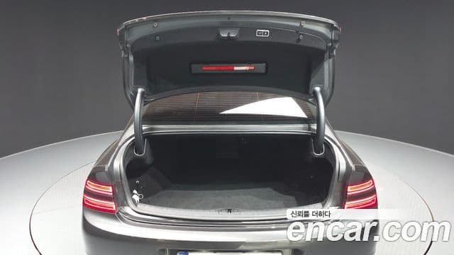 Genesis Electrified G80 2022 — фото 20 из 20