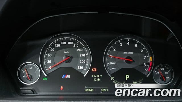 BMW M4 2018 — Şəkil 8/20
