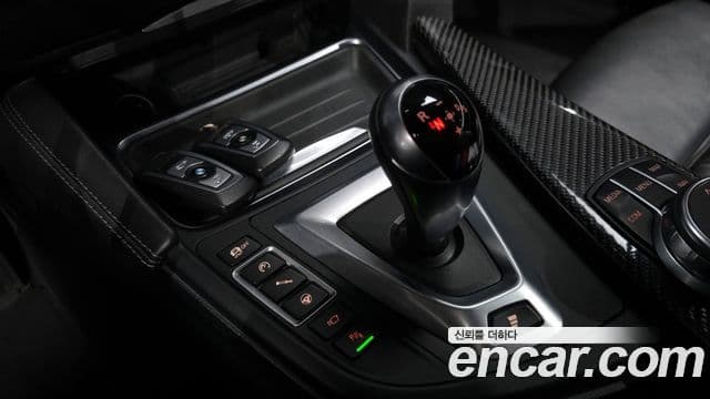 BMW M4 2018 — Şəkil 9/20