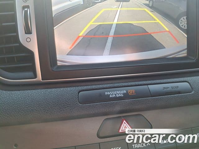Kia Sportage The Bold 2018 — Şəkil 13/19