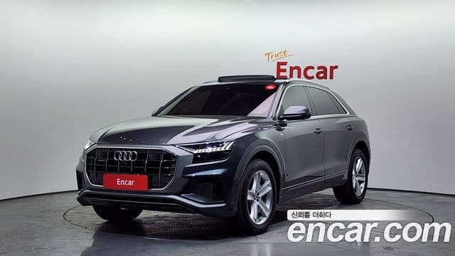 Audi Q7 2020 — ფოტო 1/20