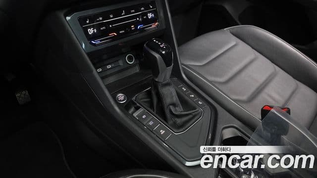 Volkswagen Tiguan 2022 — фото 9 из 20