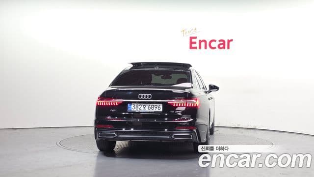 Audi A6 2022 — ფოტო 4/20