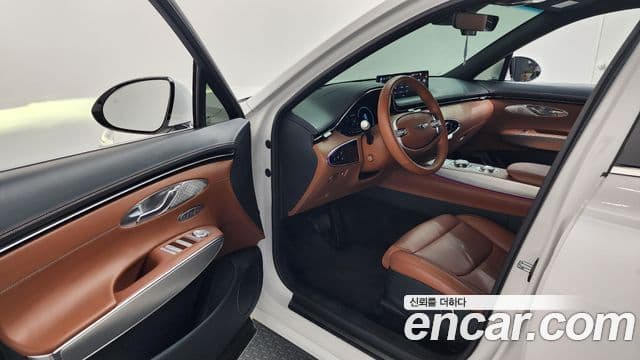 Genesis GV70 2022 — ფოტო 10/20