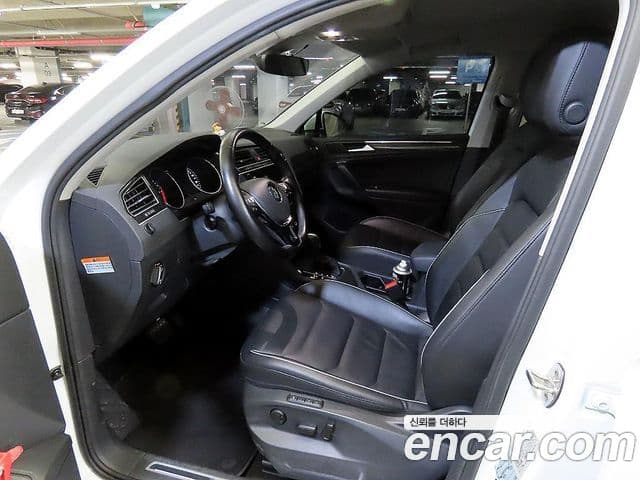 Volkswagen Tiguan 2020 — фото 6 из 20