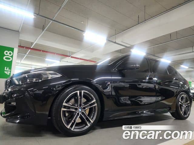 BMW 1 Series, 2021
