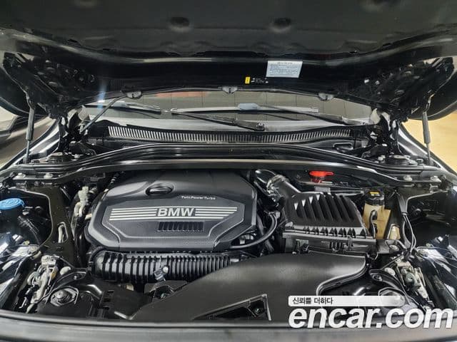 BMW 1 Series 2021 — ფოტო 5/20