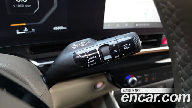 Kia Carnival 2024 — Şəkil 16/20