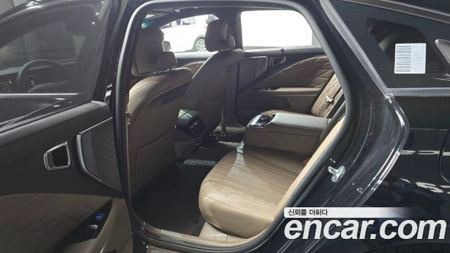 Kia K8 2021 — ფოტო 11/20