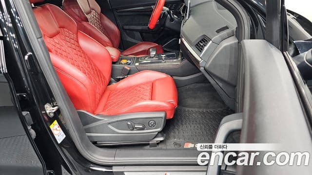 Audi Q5 2020 — ფოტო 10/20