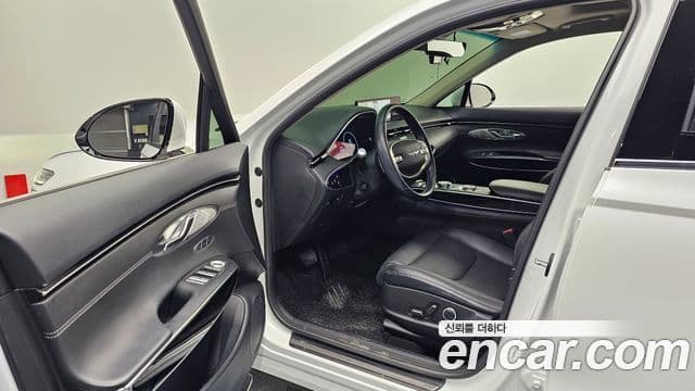 Genesis GV70 2021 — ფოტო 10/20