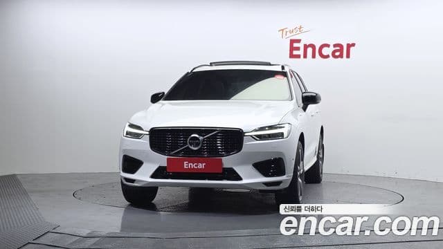 Volvo XC60 2020 — ფოტო 3/20