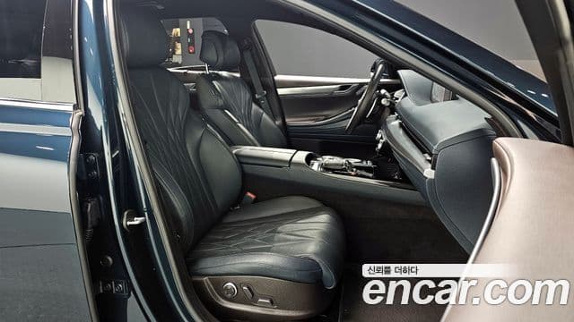 Genesis Electrified G80 2021 — фото 10 из 20