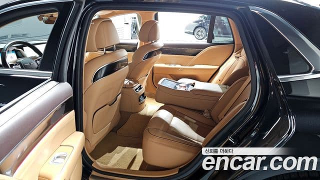 Genesis G90 2023 — Şəkil 11/20