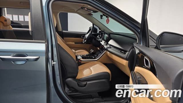 Kia Carnival 2022 — Şəkil 11/20