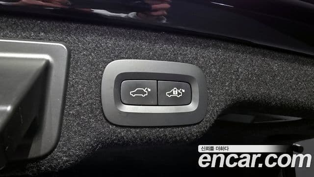 Volvo S90 2019 — Şəkil 19/20