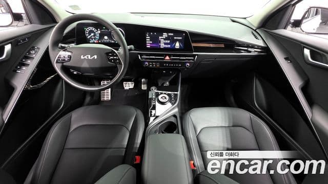 Kia Niro 2025 — фото 7 из 20