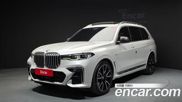 BMW X7 2022 — ფოტო 10/20