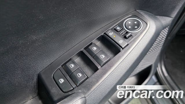 Kia Seltos 2024 — фото 12 из 20