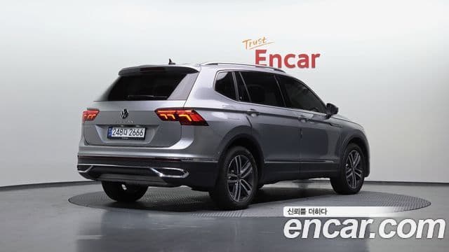 Volkswagen Tiguan Allspace 2022 — Photo 7/20