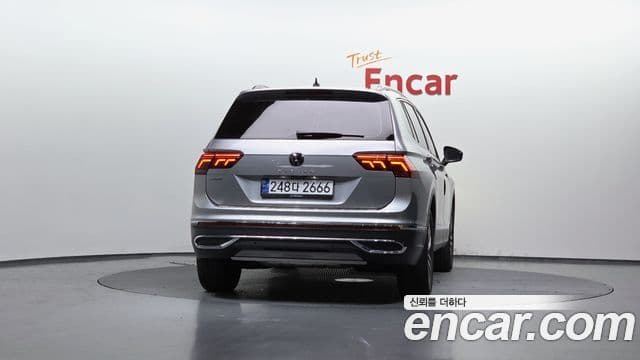 Volkswagen Tiguan Allspace 2022 — Photo 20/20