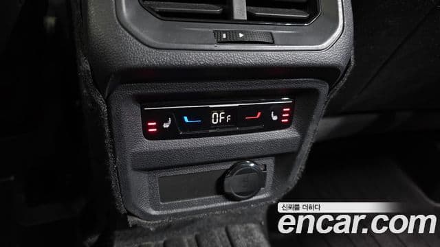 Volkswagen Tiguan Allspace 2022 — Photo 8/20
