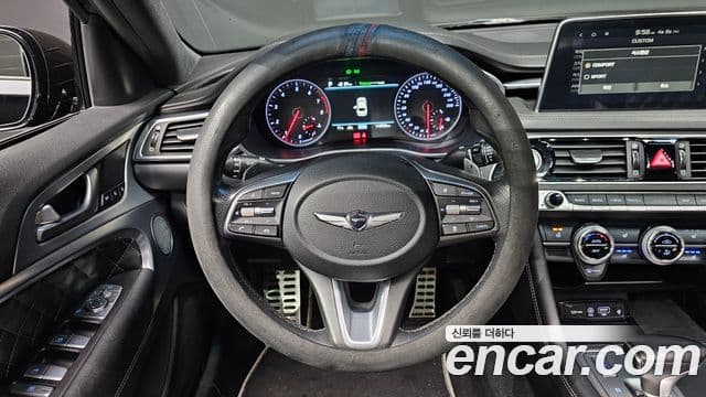 Genesis G70 2018 — ფოტო 13/20