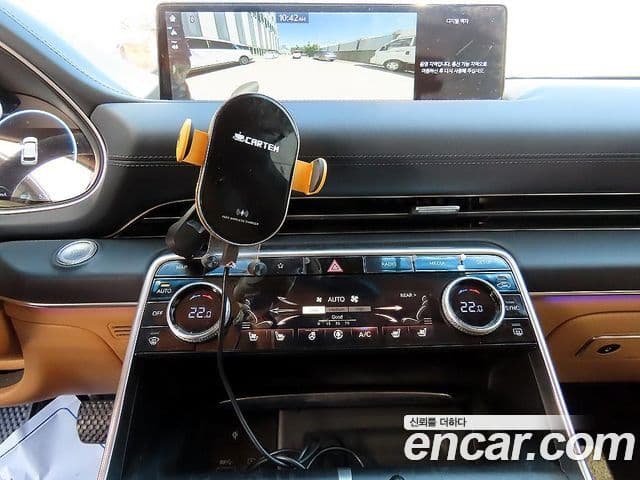 Genesis GV80 2020 — ფოტო 14/20