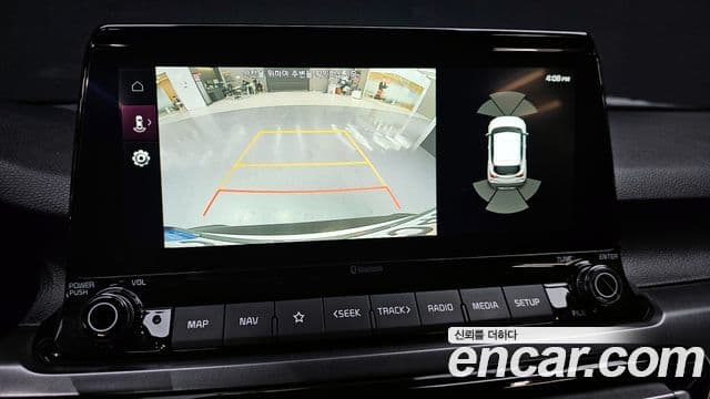 Kia Seltos 2021 — ფოტო 14/20