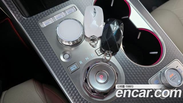 Genesis GV80 Coupe 2024 — Photo 15/34