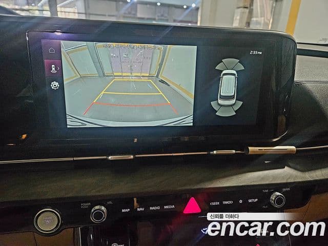 Kia Carnival 2023 — фото 13 из 20