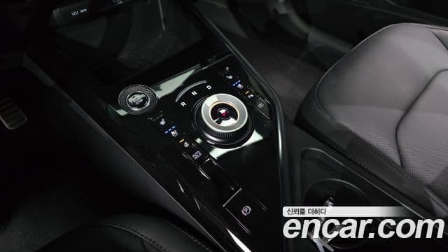 Kia Niro 2025 — Şəkil 9/20