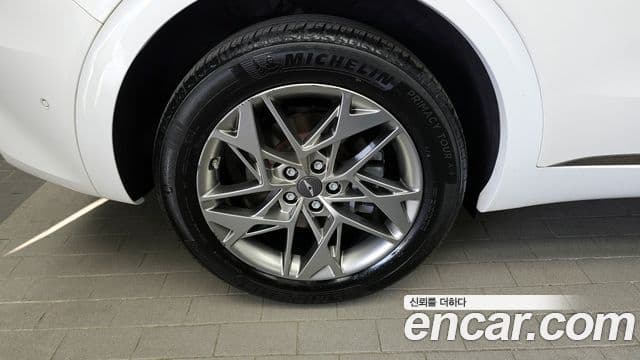 Genesis GV70 2022 — фото 5 из 20