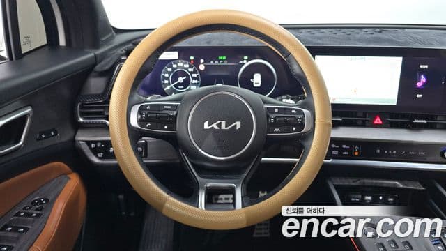 Kia Sportage 2023 — Şəkil 13/20