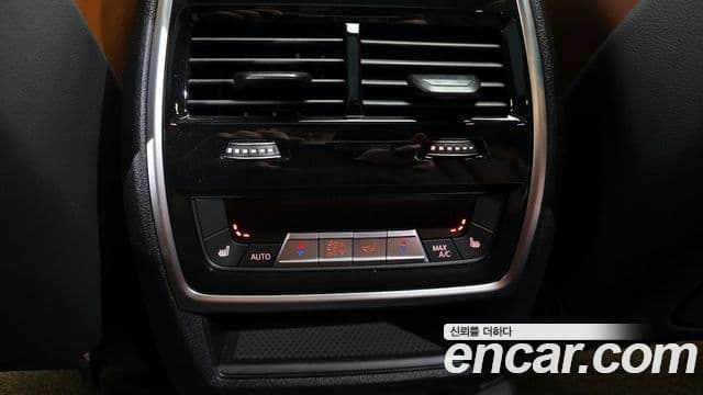 BMW X5 2022 — Photo 3/32
