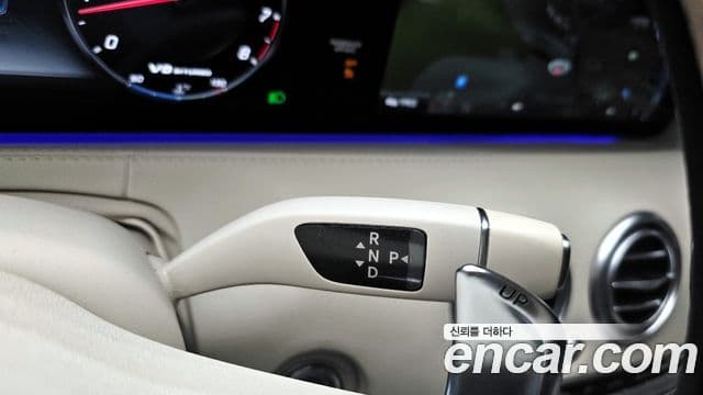 Mercedes-Benz S-Class 2018 — фото 9 из 20