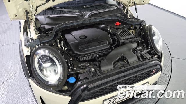 Mini Cooper S Convertible 2022 — фото 6 из 20