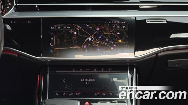 Audi A8 2021 — фото 14 из 20