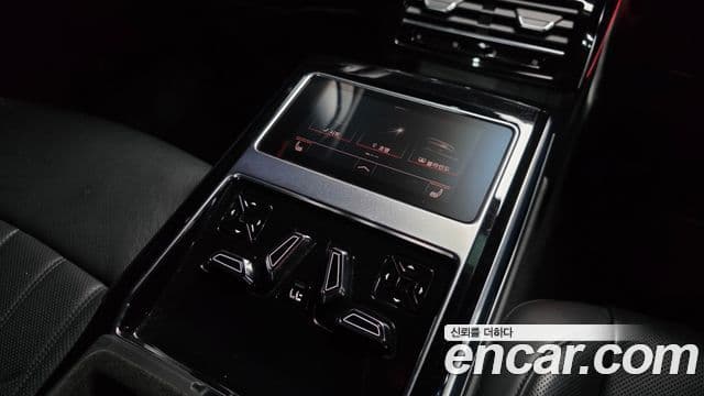 Audi A8 2021 — Şəkil 19/20