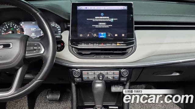 Jeep Compass 2022 — Şəkil 14/20