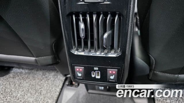 Jeep Compass 2022 — Şəkil 19/20