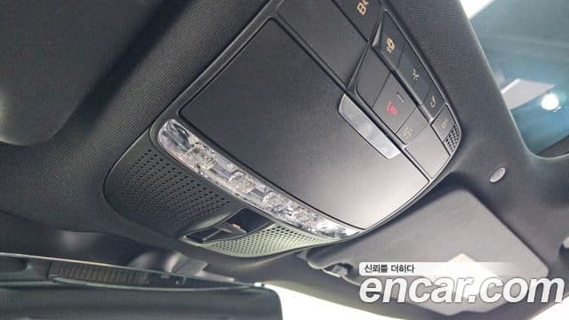 Mercedes-Benz GLC-Class 2022 — ფოტო 16/20